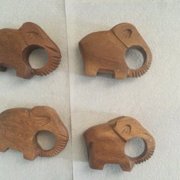 Lot of 4 wood elephant figurines Napkin rings 3.5" long - Picture 4 of 5